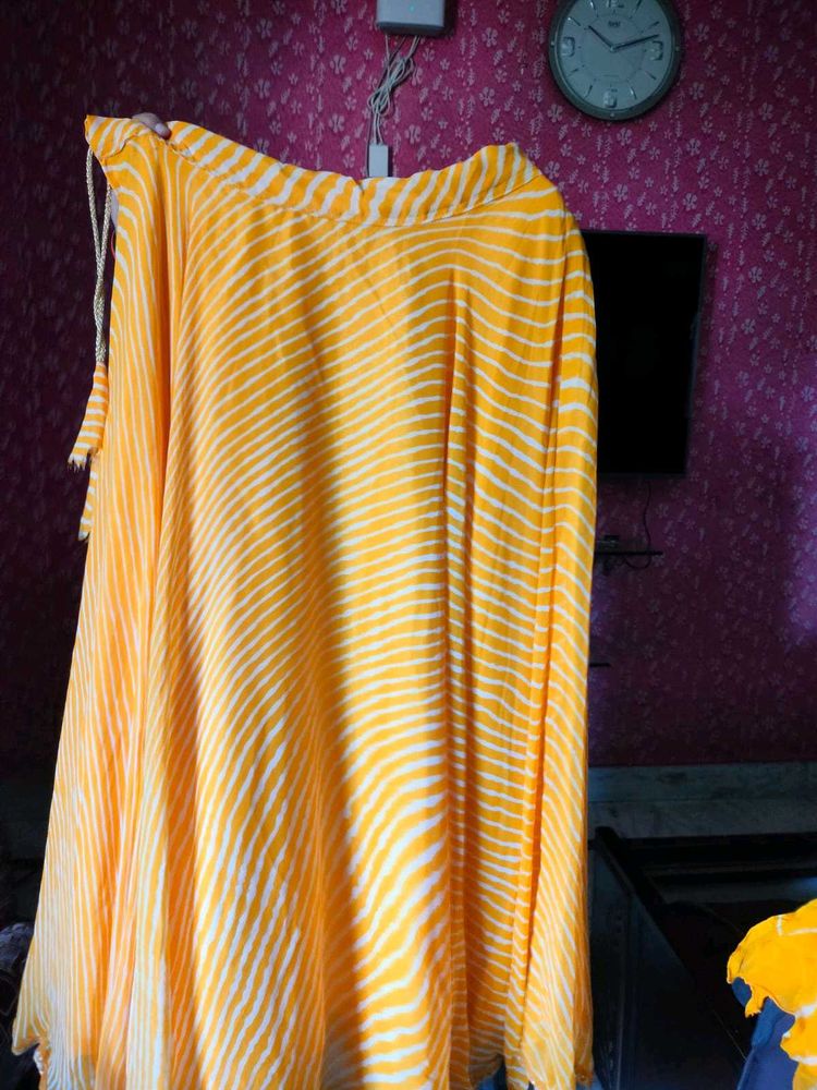 Vibrant Yellow Leheriya Skirt