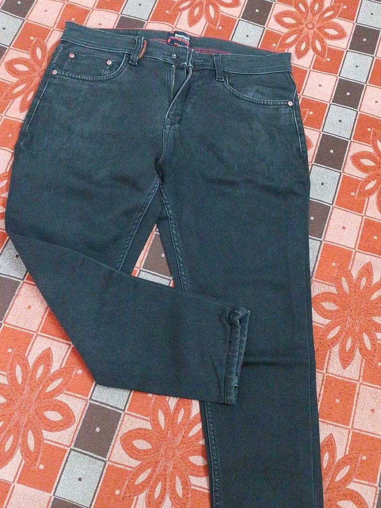 Men's Dark Wash Denim Jeans