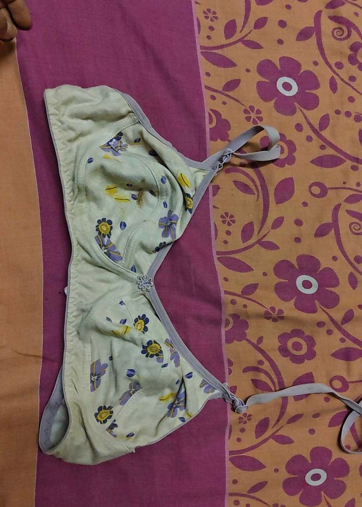 used Floral Print nonPadded Bra