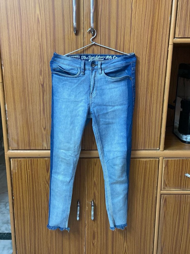 Stylish Blue Denim Jeans