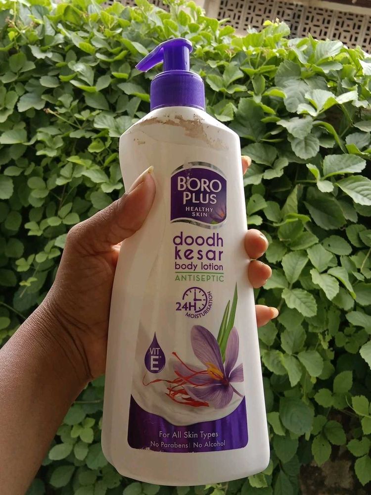 BoroPlus Doodh Kesar Body Lotion