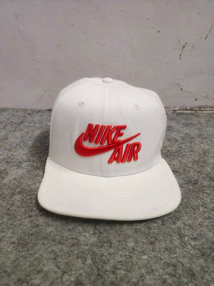 Nike Air Cap - White/Red