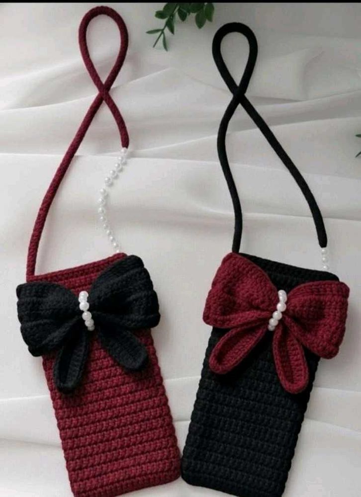 Crocheted Phone Bag with Bow