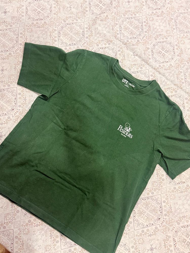Green Peanuts Graphic T-Shirt