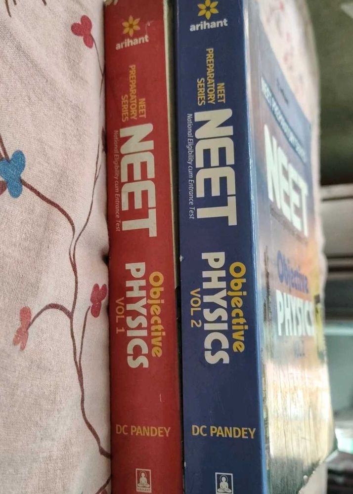 NEET Objective Physics Vol 1 &amp; 2