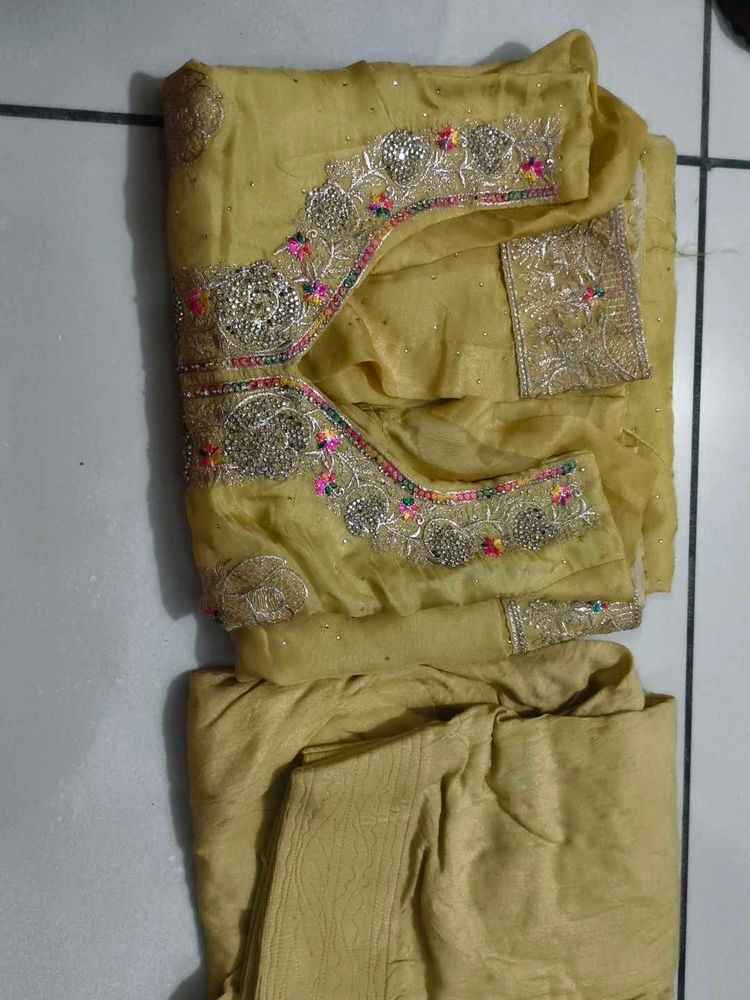 Elegant Yellow Kurta Set with Intricate Embroidery