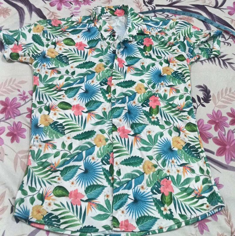 Tropical Print Short Sleeve Shirt