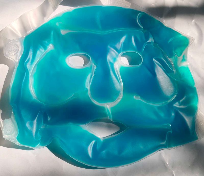Aqua Cooling Gel Relaxing Face Mask And Eye Mak