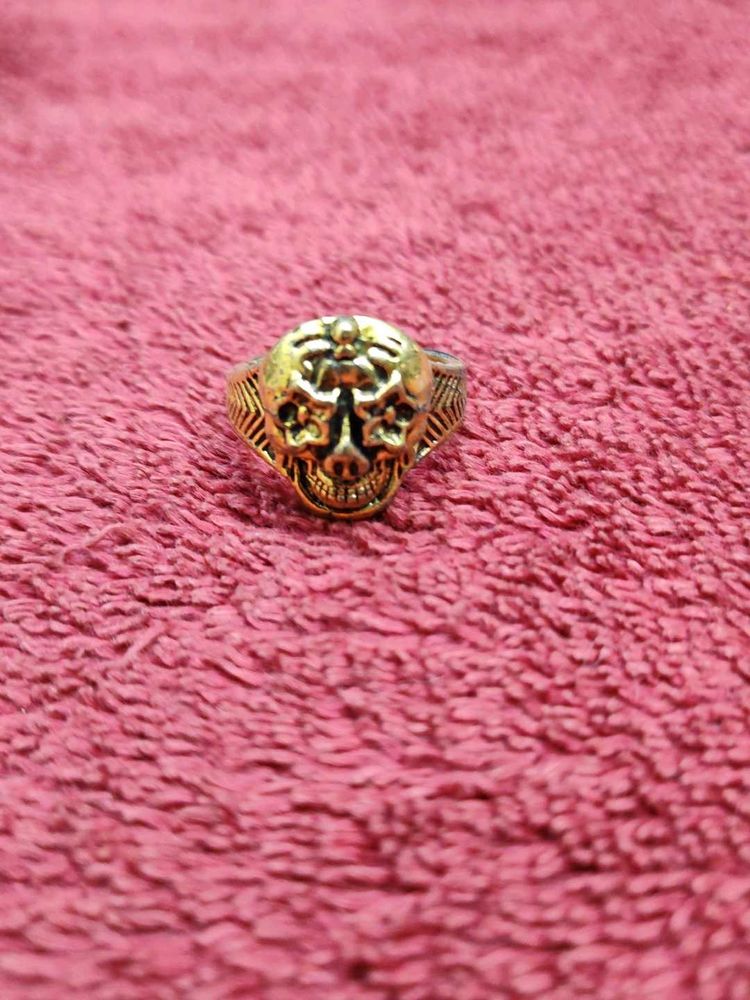 Skull Ring