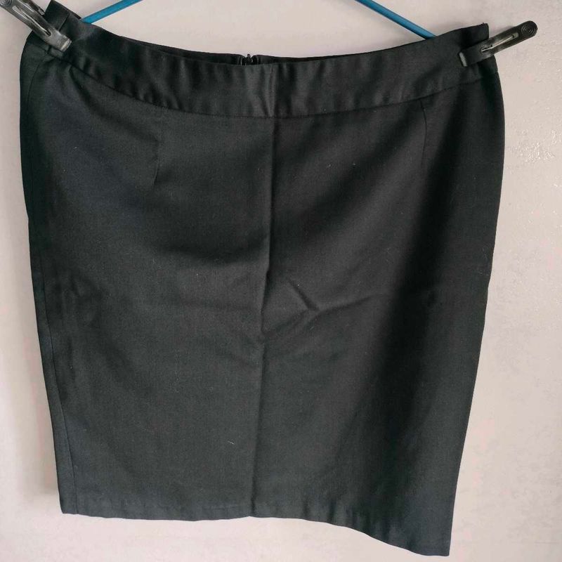 Classic Black Pencil Skirt