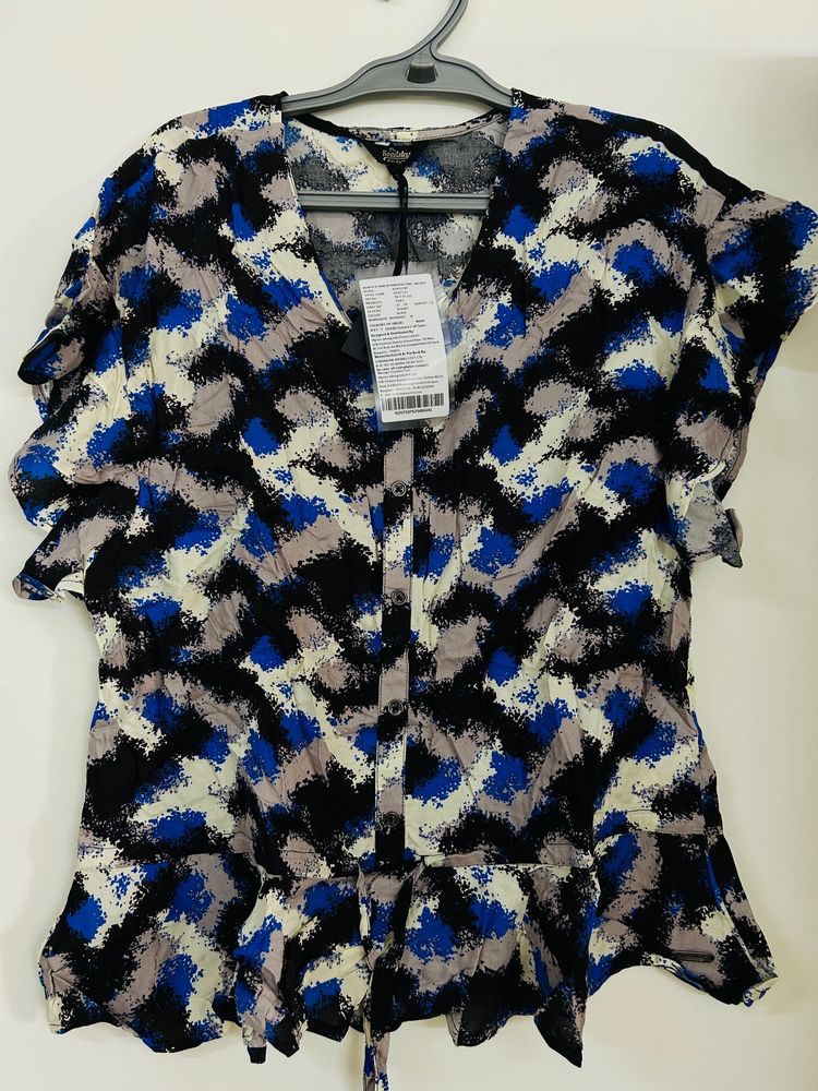 floral Roadster blue printed top