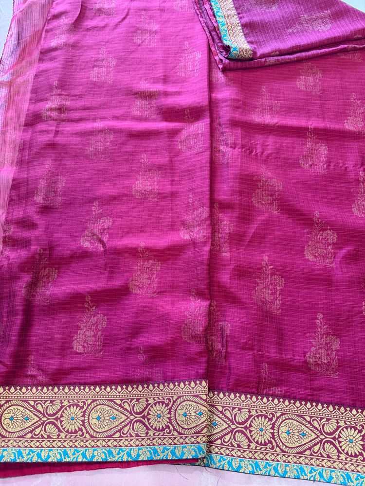Vibrant Pink saree with Golden Print