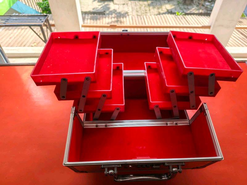 Red Metal Makeup Vanity Case