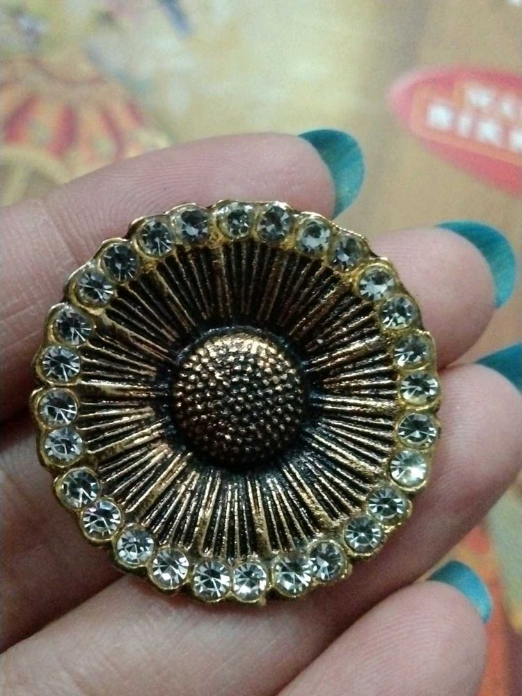 Exquisite Sun-Design Ring