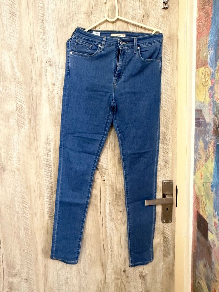 High rise skinny jeans