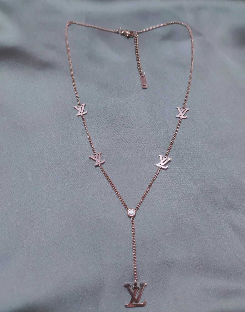 Price Drop!!! LV Brand,Anti Tarnish New Design