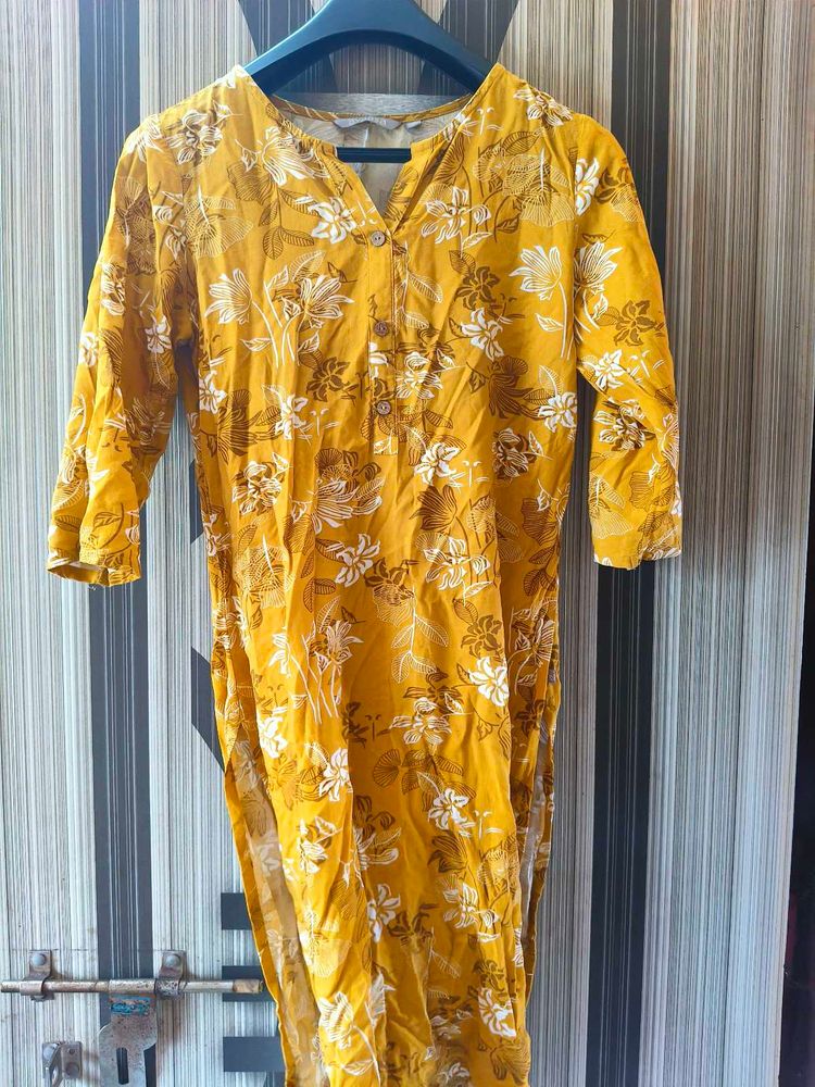 Yellow Floral Print Kurta