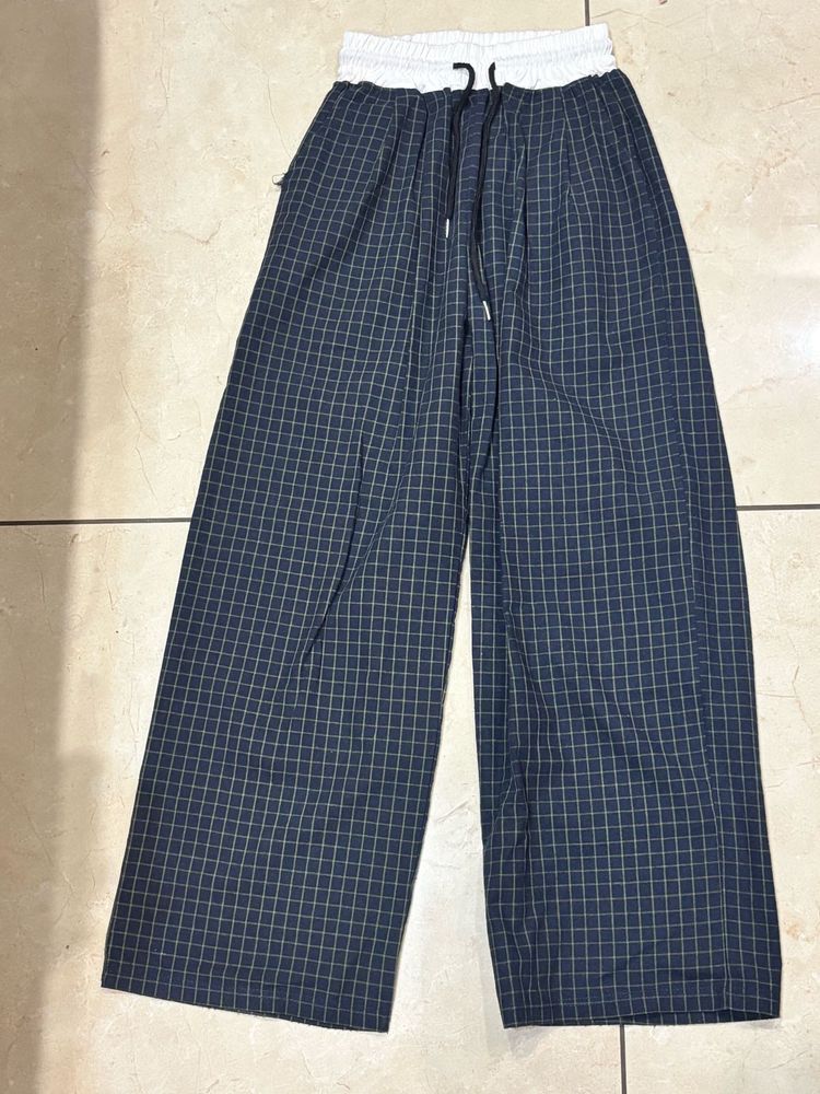 Checkered Wide Leg Pants