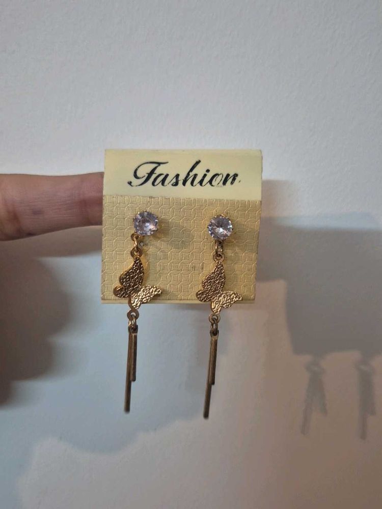 Dangling Butterfly Earrings