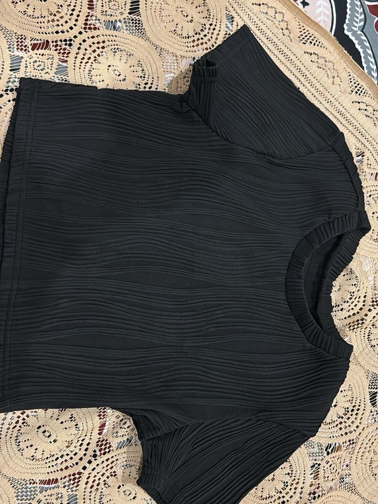 Textured Black Crop Top