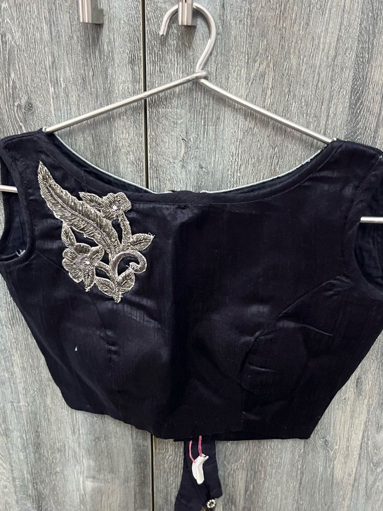 Elegant Black Embroidered Blouse
