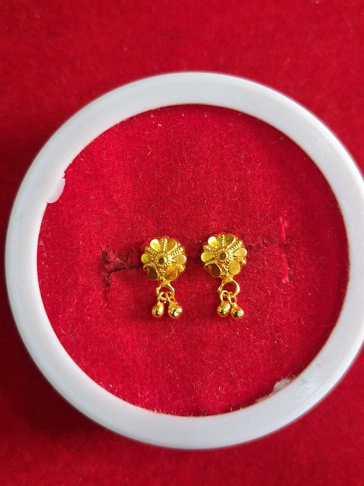 Flower Earrings 🌼 bk fast