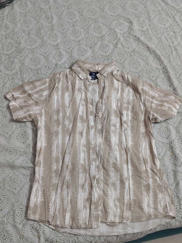 Men's Casual Short Sleeve Shirt