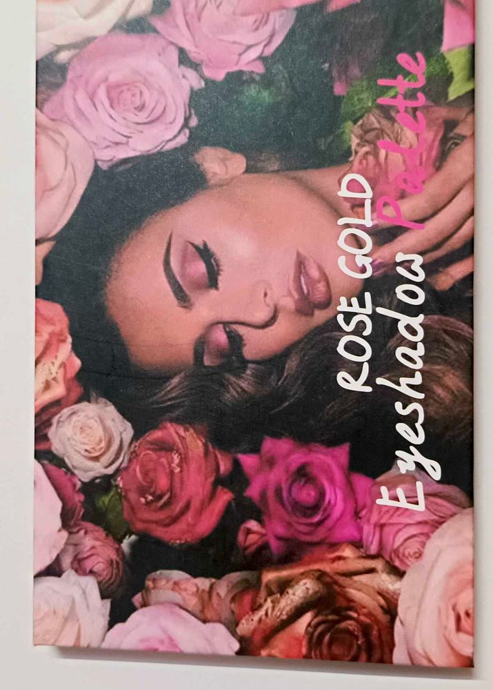 Rose Gold Eyeshadow Palette +free  gift 🎁🎁