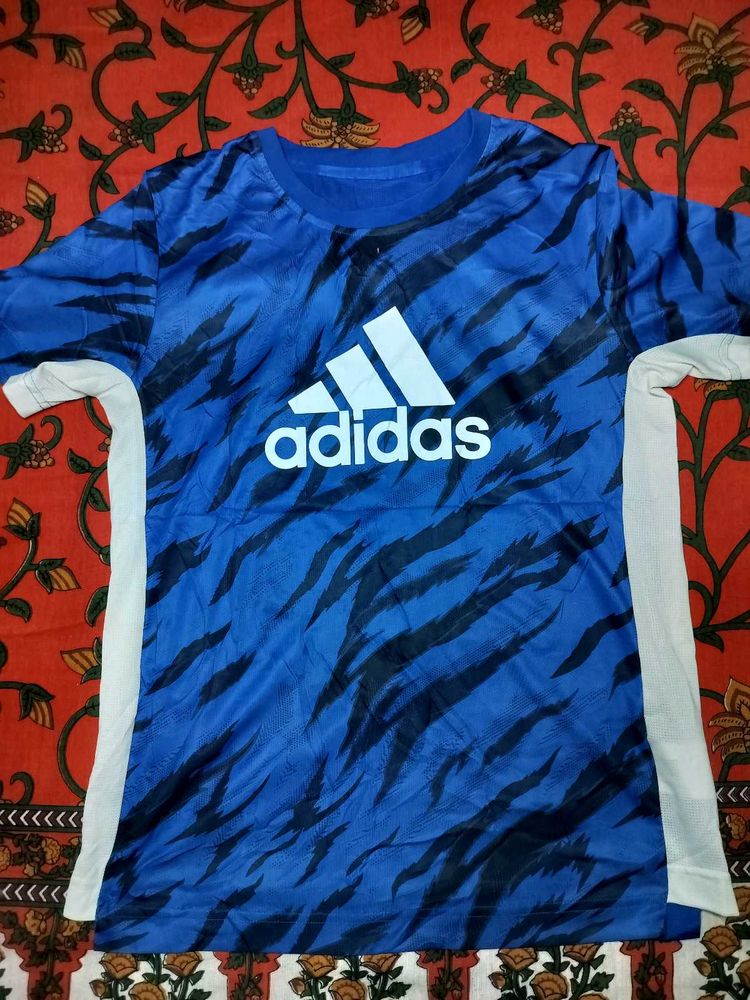 Adidas Blue Tiger Print Original tshirt