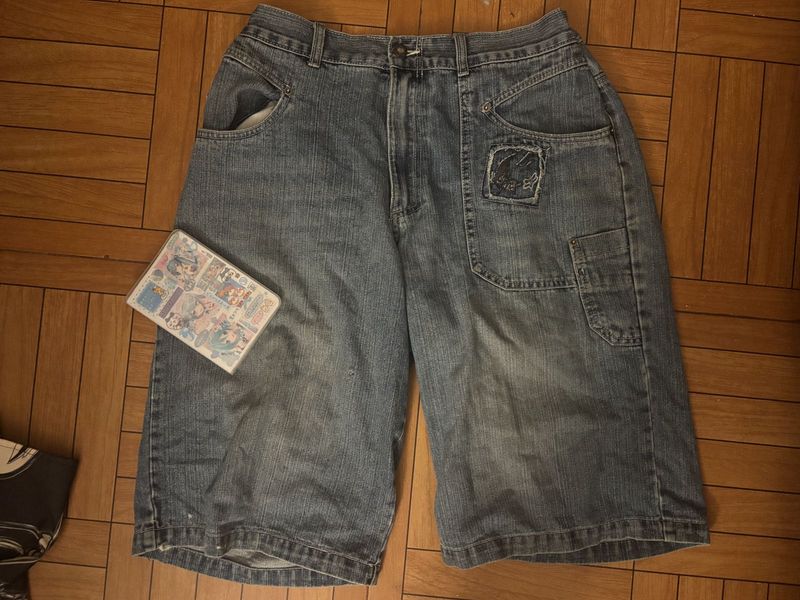 baggy y2k vintage jorts