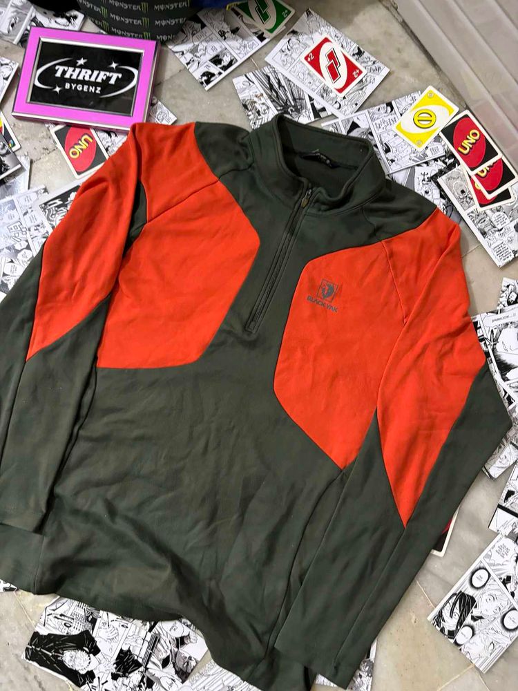Black Yak Color Block Pullover