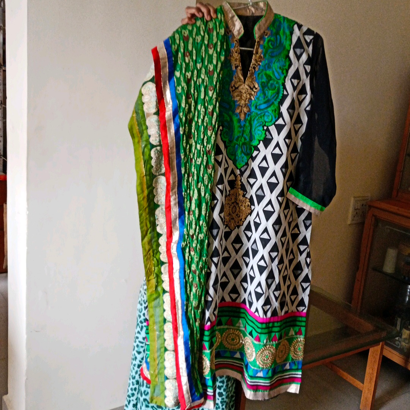 silk top knee length with dupatta