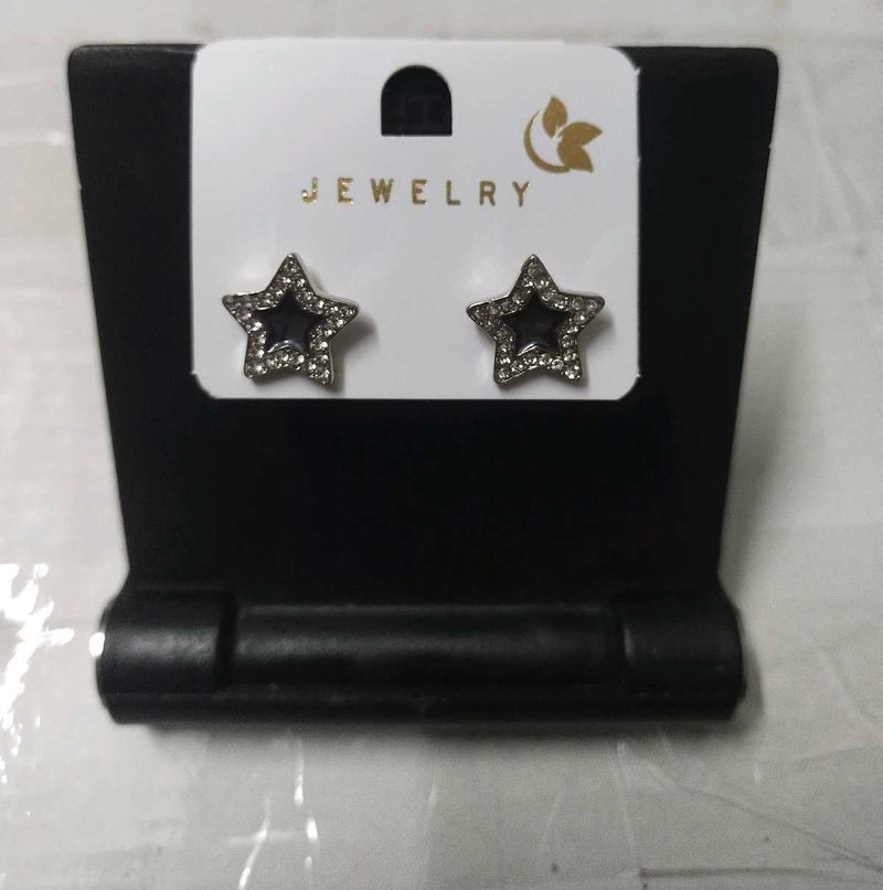 Star Stud Earrings