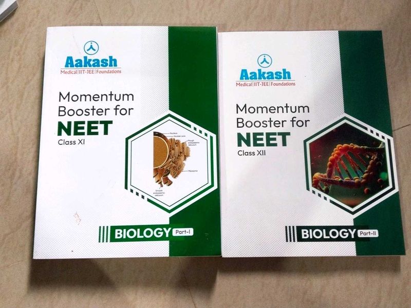 Aakash Momentum Booster NEET Biology 2 Books