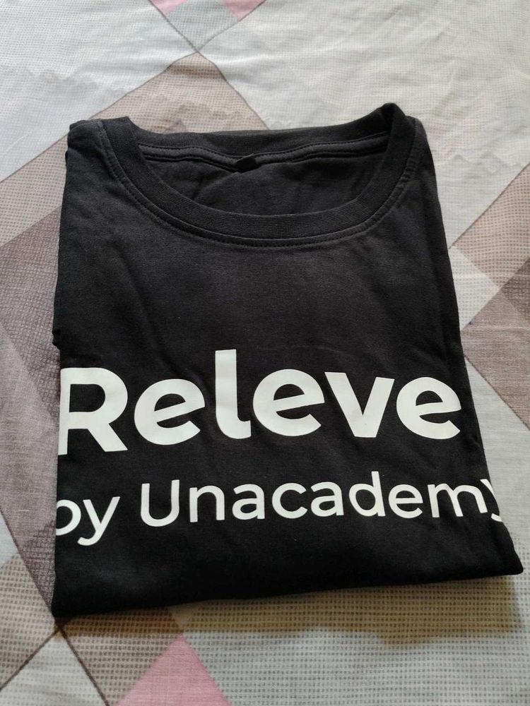 Releve by Unacademy Black T-Shirt