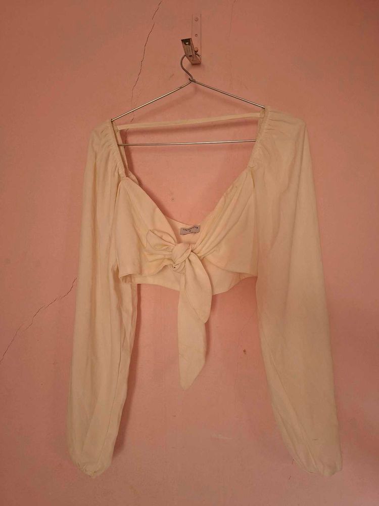 Wrap top with balloon sleeves