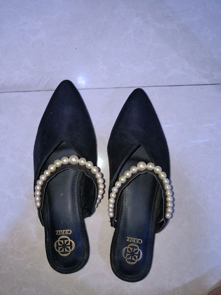 Ceriz Marie Black Ballerinas