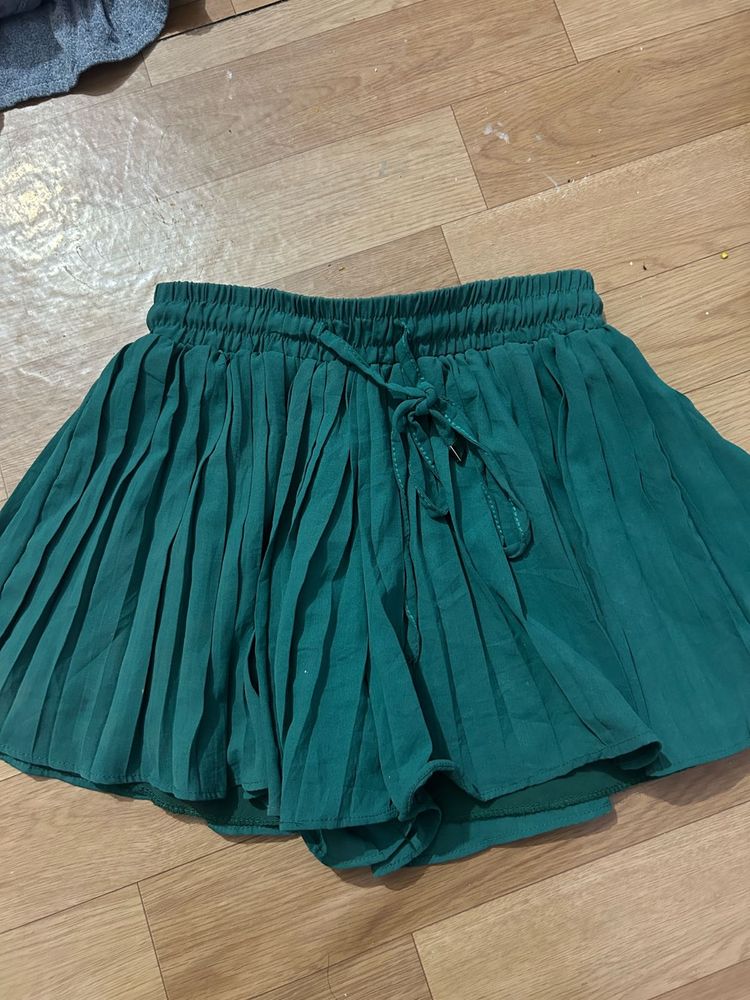 Pleated Teal Skort