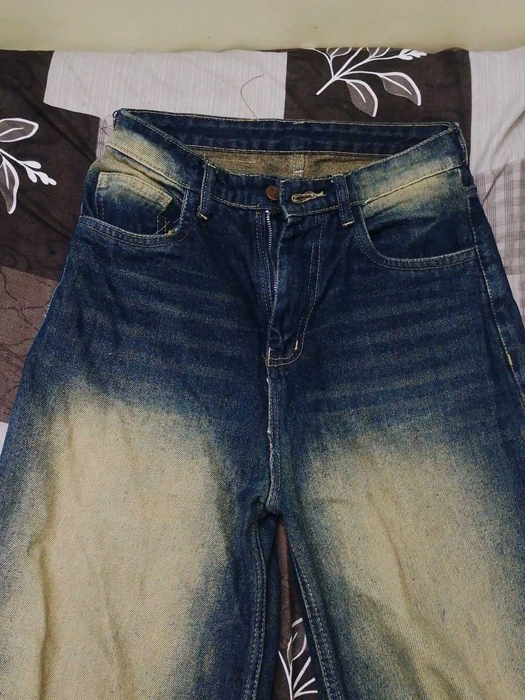 Distressed Wash Blue Jeans