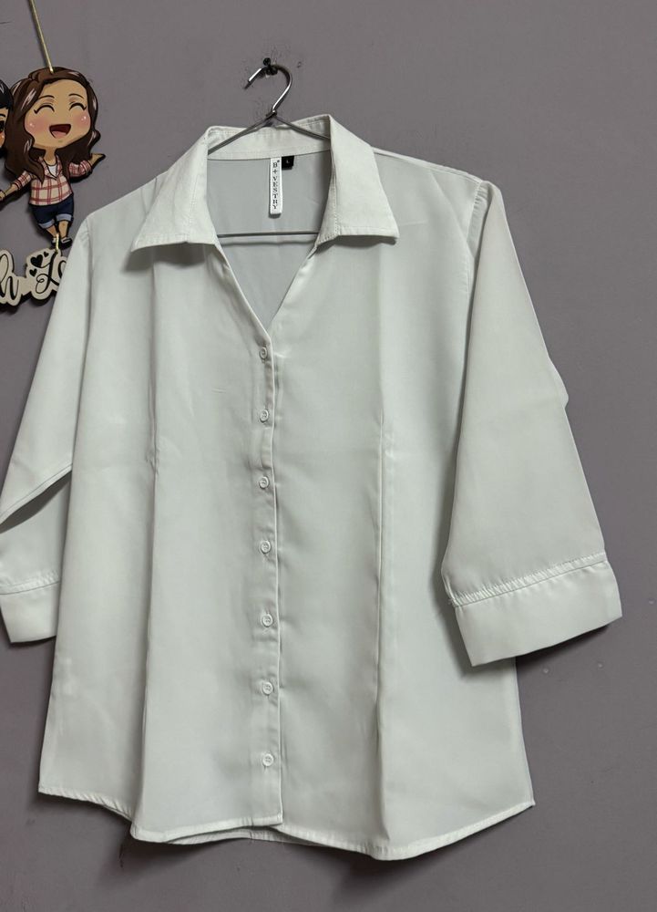 White 3/4 Sleeve Button-Down