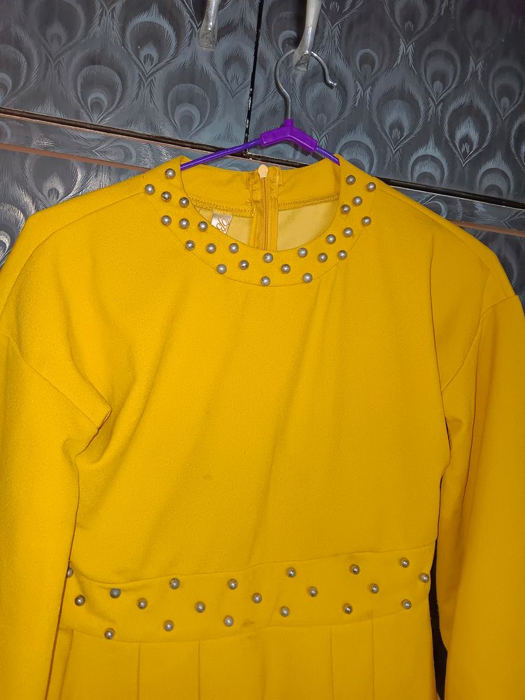 Yellow Top New Digain Stechbal Material Piyarls Work