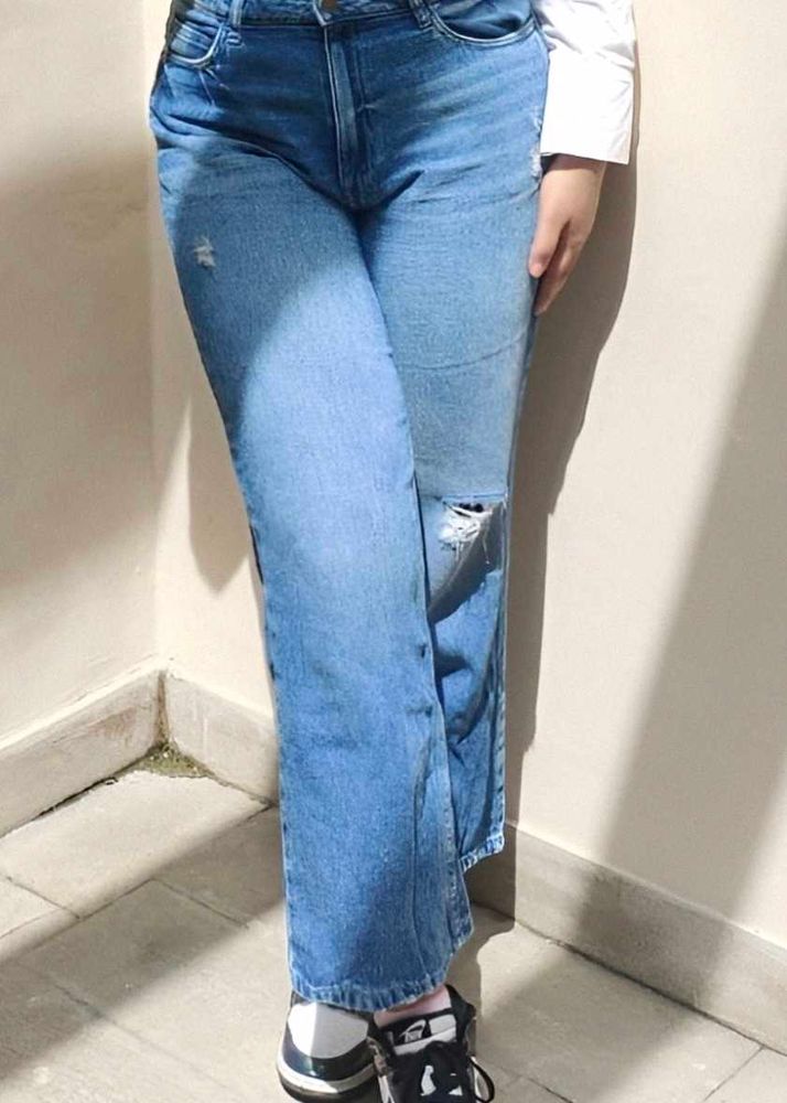 Ripped Knee Denim Jeans