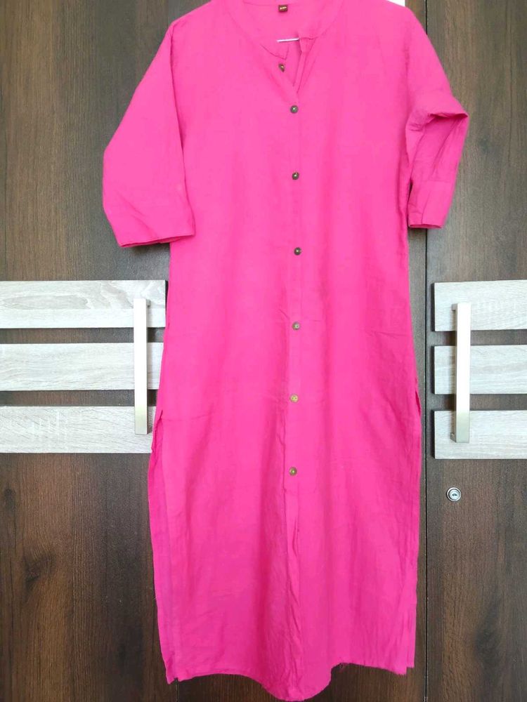 Vibrant Pink Button-Up Kurta