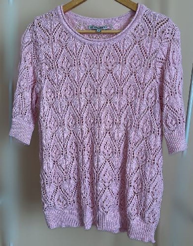 Chic Pink Crochet Knit Top