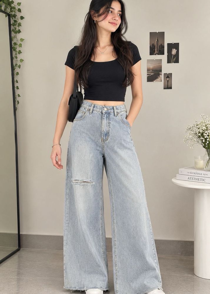 Light Wash Wide Leg Jeans with Distressed Detail