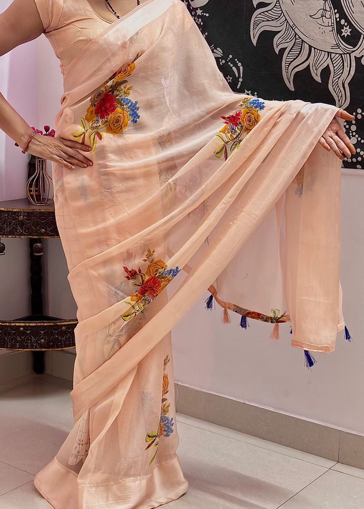 Elegant Peach Floral Print Saree
