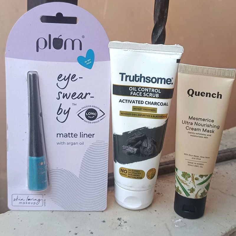 Plum Matte Eyeliner &amp; Face Care Set
