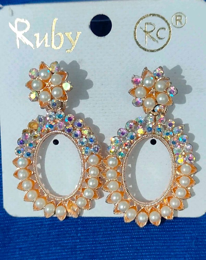 Elegant Pearl &amp; Crystal Drop Earrings