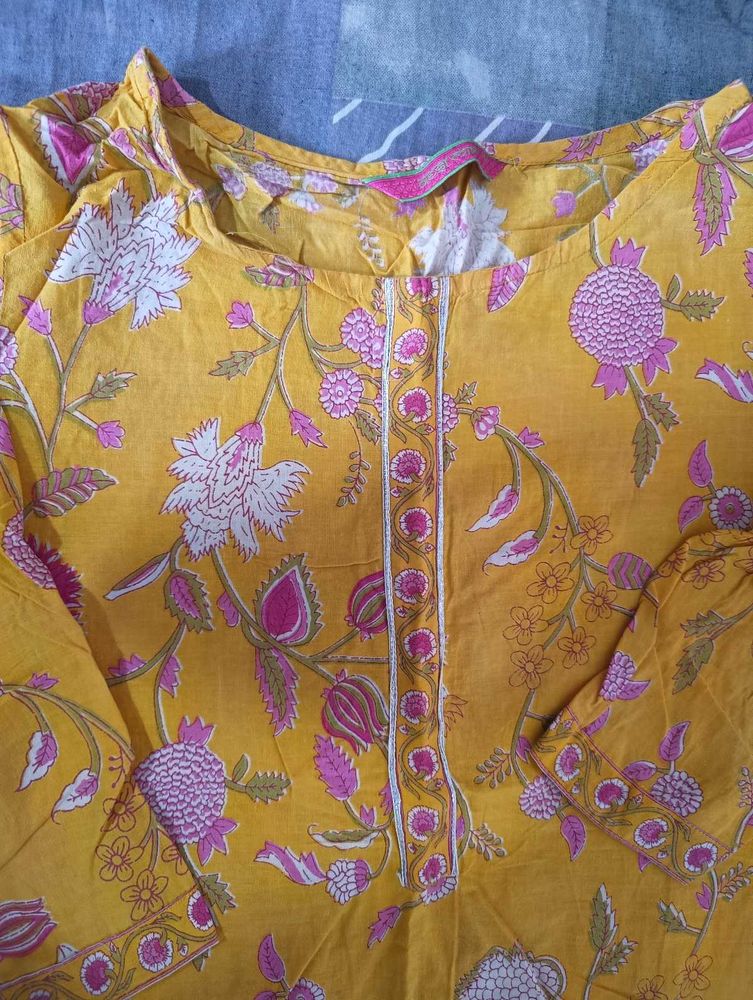 mastrud yellow cotton Kurti