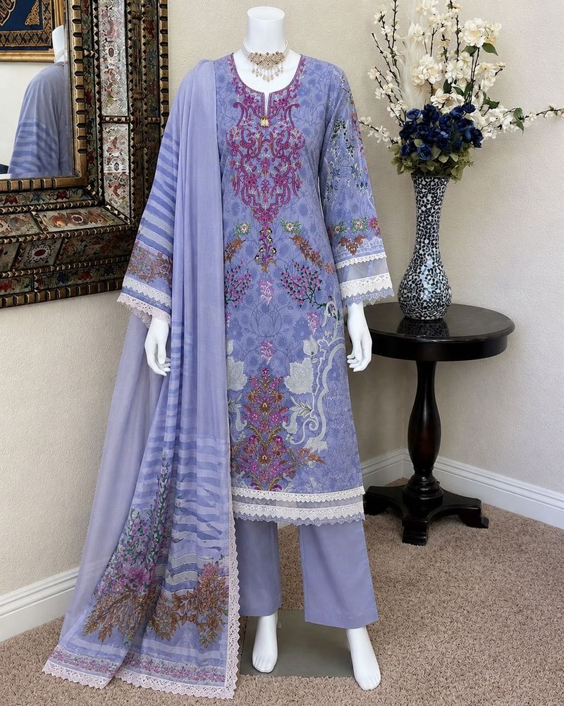 Elegant Lavender Kurta Set with Dupatta